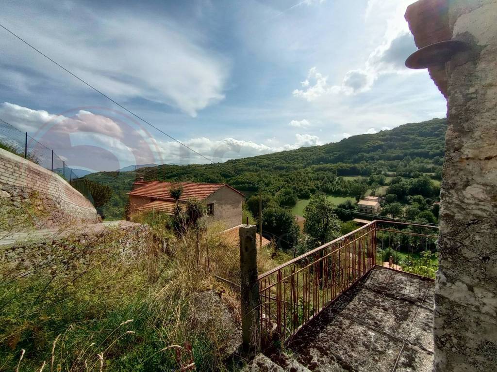 Rustico / casale a Alvito in Via Carbonara - Foto 2