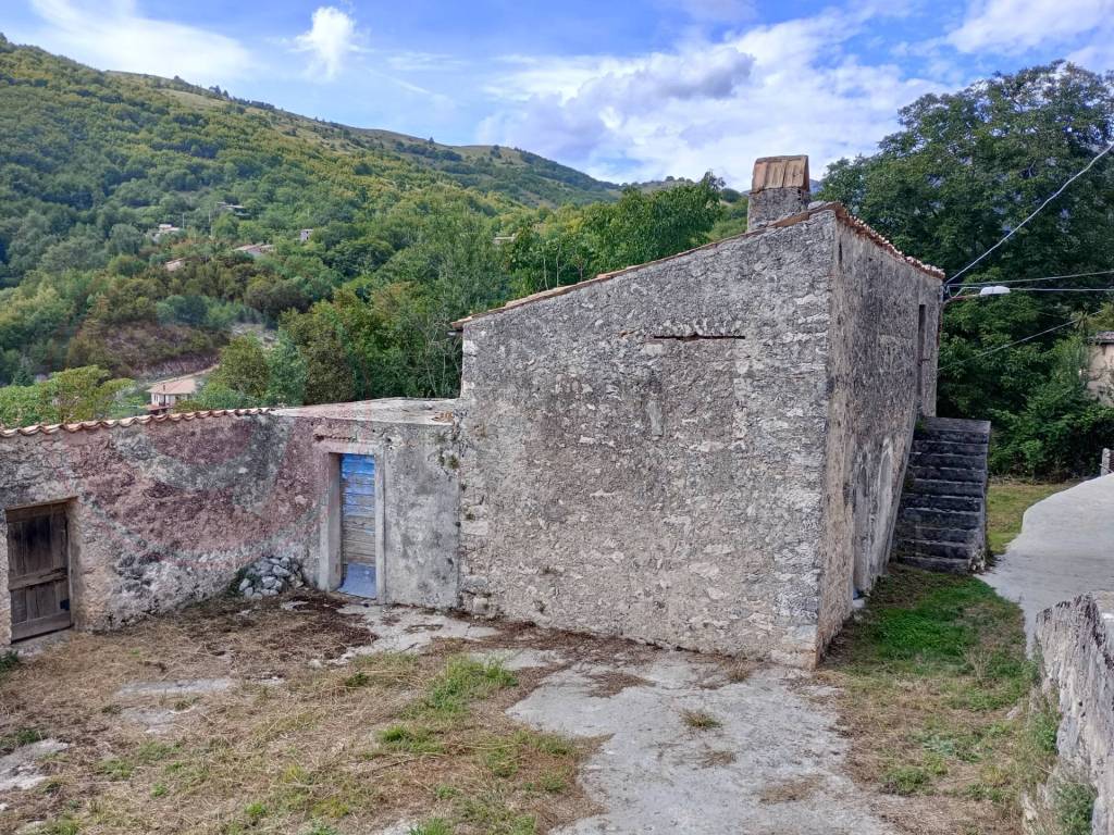 Rustico / casale a Alvito in Via Carbonara - Foto 3