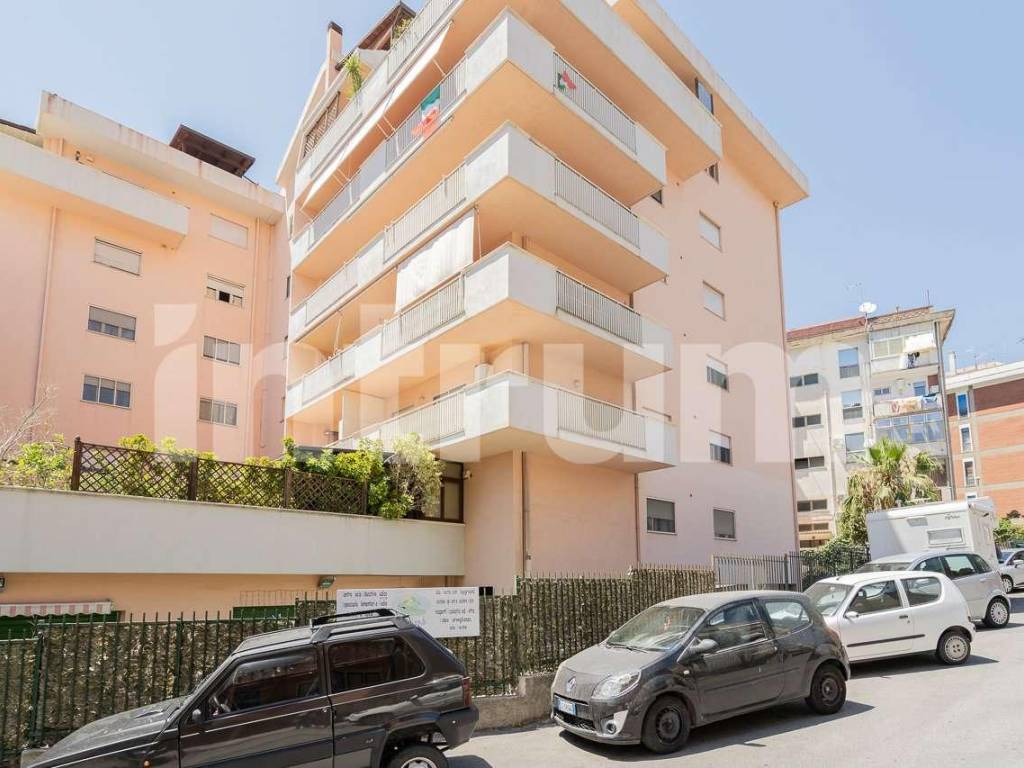 Immobile a Reggio calabria in via Sbarre Superiori - Vico Ferruccio 33 - Foto 2