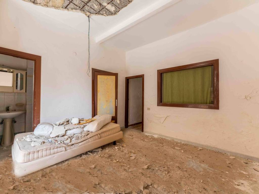 Casa indipendente a Lascari in via santissimo crocifisso - Foto 3
