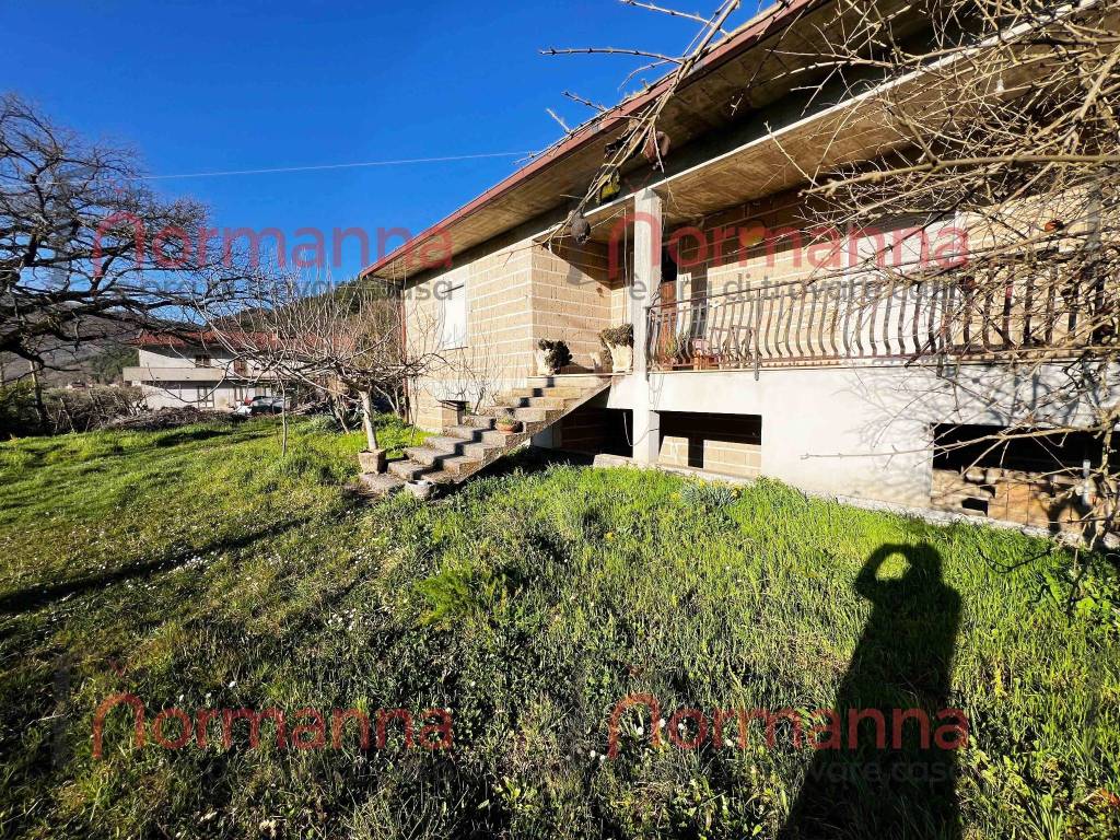 Villa a Liberi in Strada Provinciale 107 - Foto 3
