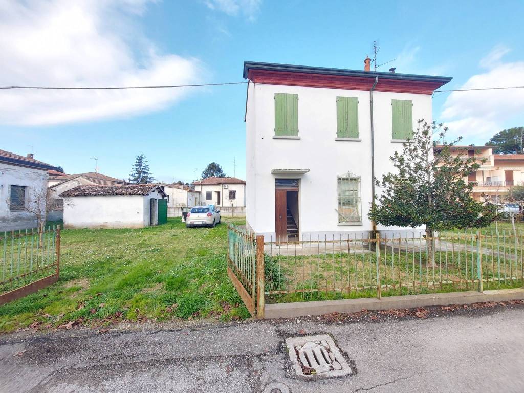 Casa indipendente a Cervia in Via Ragazzena - Foto 2