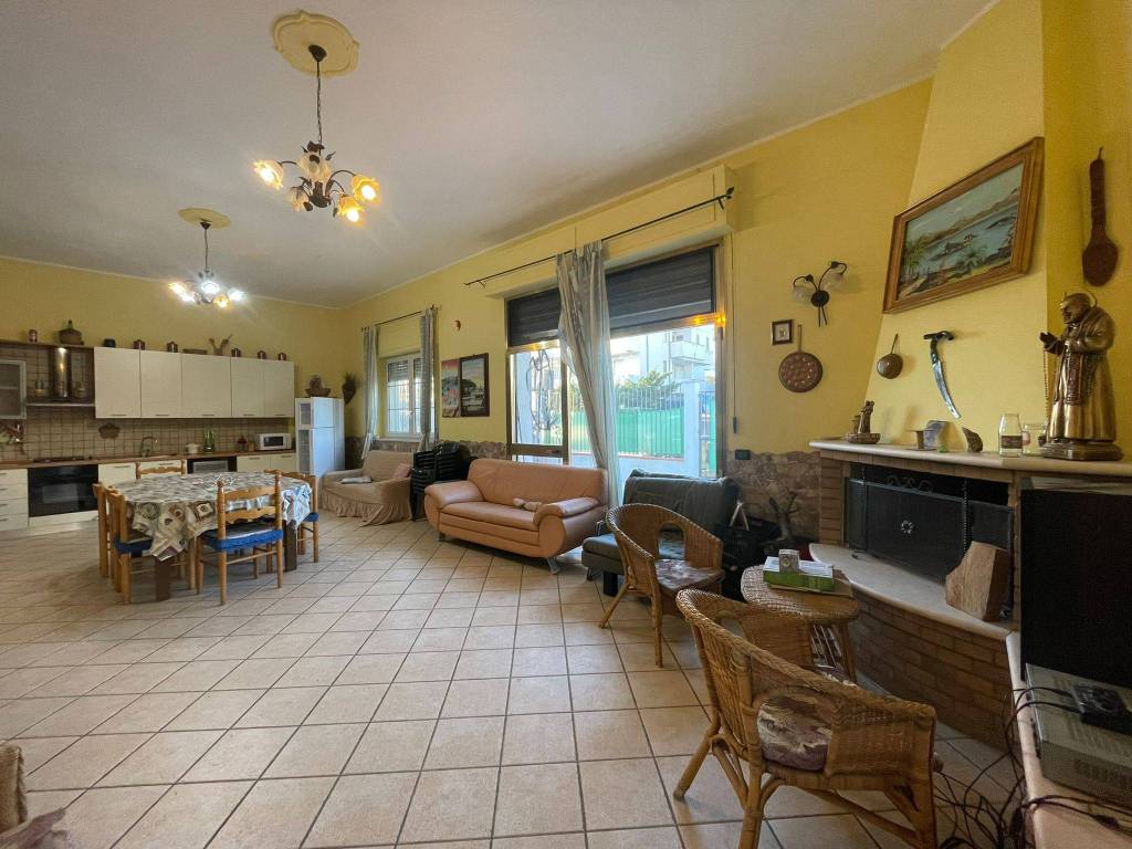 Villa a Lesina in Viale Mercurio - Foto 3