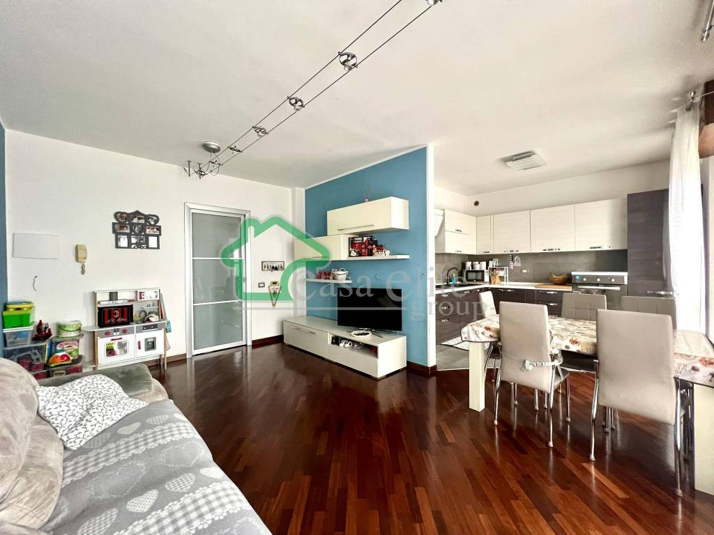 Appartamento a Lodi in Via Giannina Russ - Foto 2