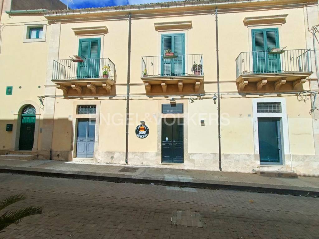 Palazzo / stabile a Noto in Via Silvio Spaventa, 16 - Foto 3