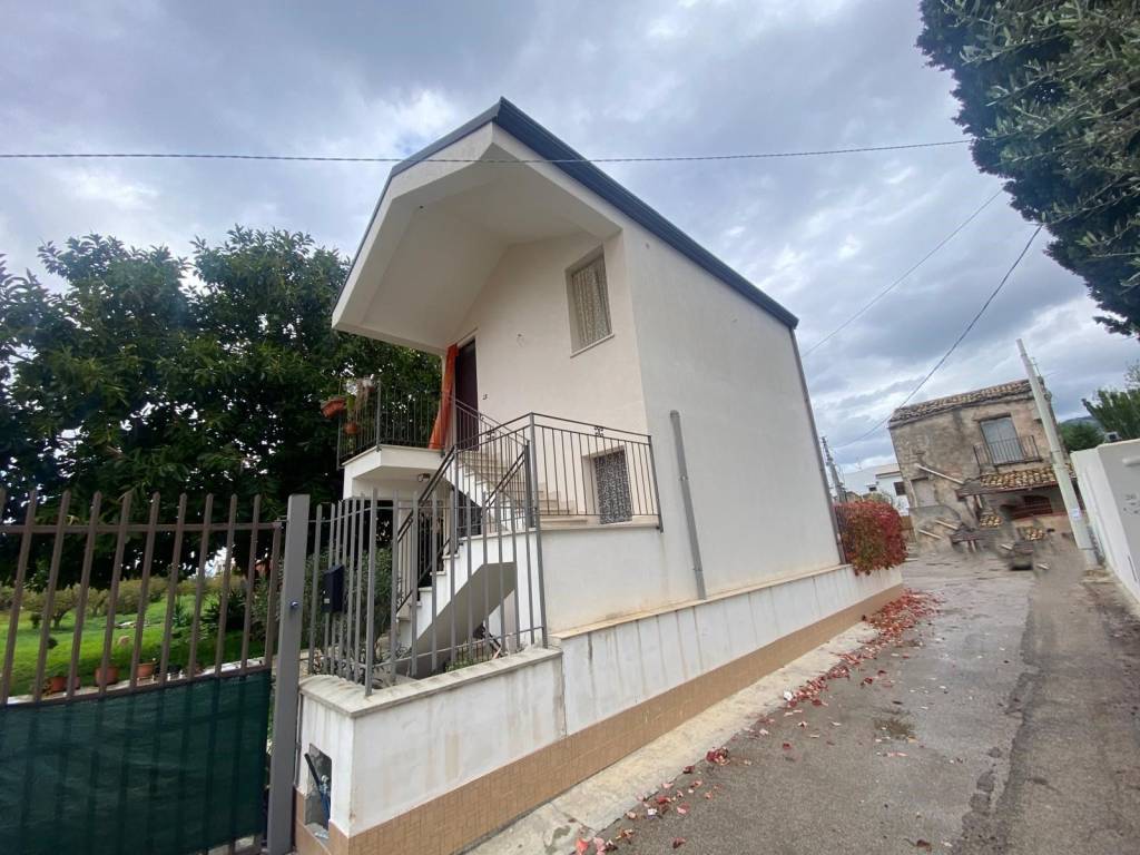 Villa a Carini in Via Milioti - Foto 2