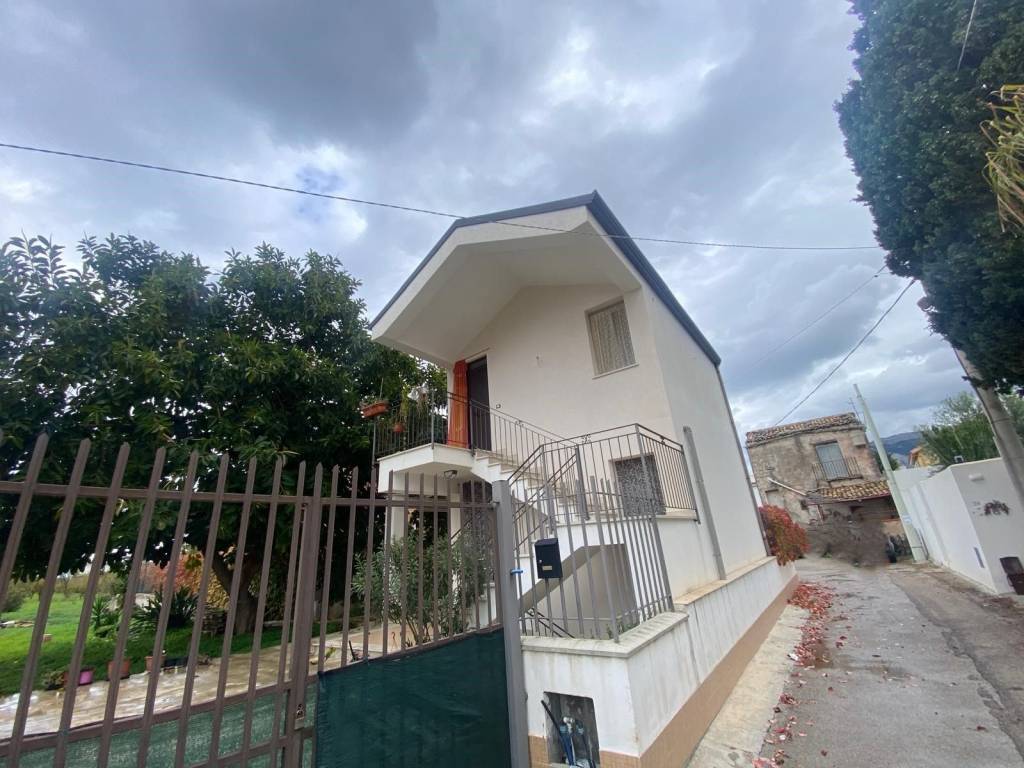 Villa a Carini in Via Milioti - Foto 4