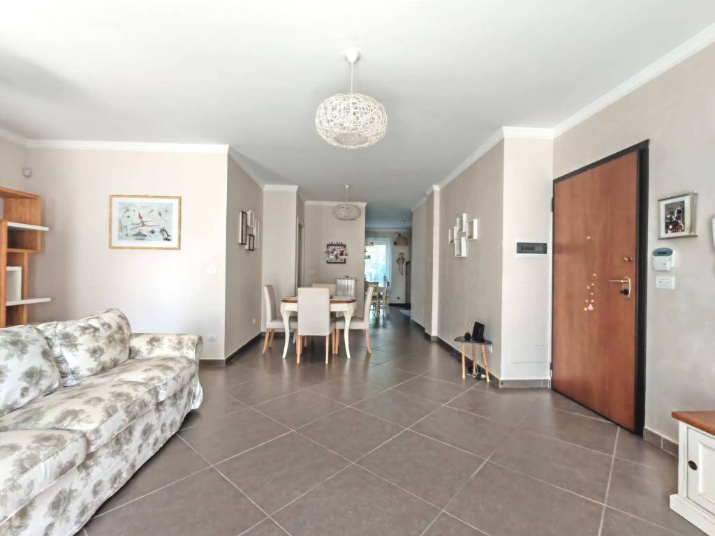 Appartamento a Brindisi in Via Benedetto Brin - Foto 5