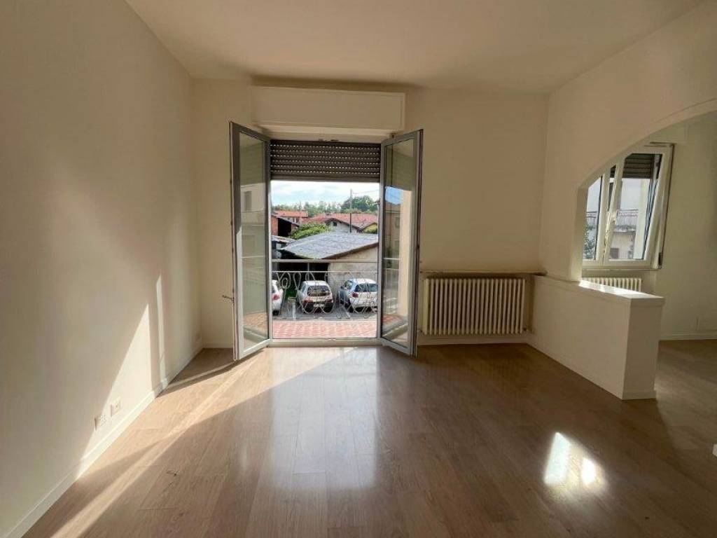 Appartamento a Bulgarograsso in Via Giuseppe Verdi - Foto 5