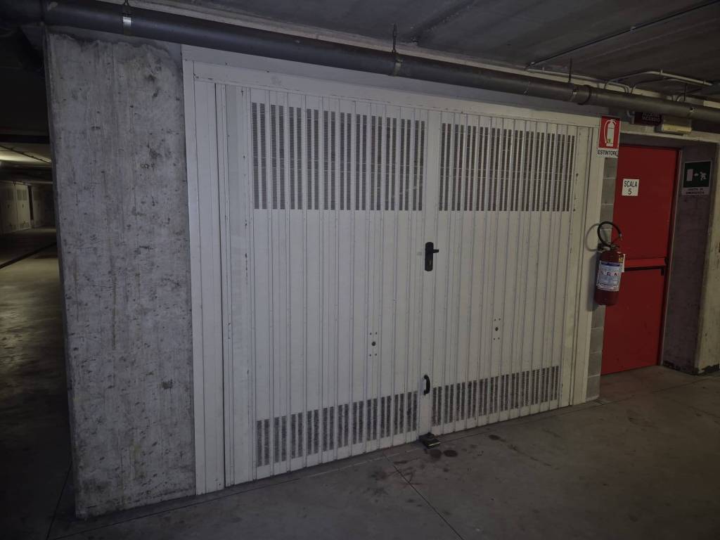 Box / garage a Milano in Via Console Marcello, 20 - Foto 4