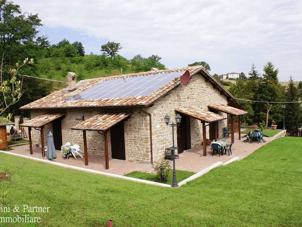 Rustico / casale a Gubbio in Località Colonnata - Foto 3