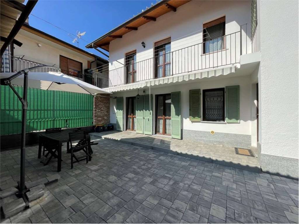 Villa a Cumiana in Via Giusto lanteri, 44 - Foto 2