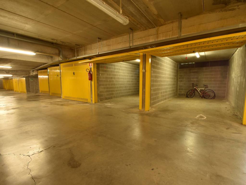 Box / garage a Loano in Via Gabriele D'Annunzio - Foto 3