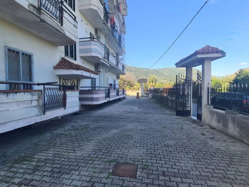 Appartamento a Salerno in Via Ostaglio, 110 - Foto 2