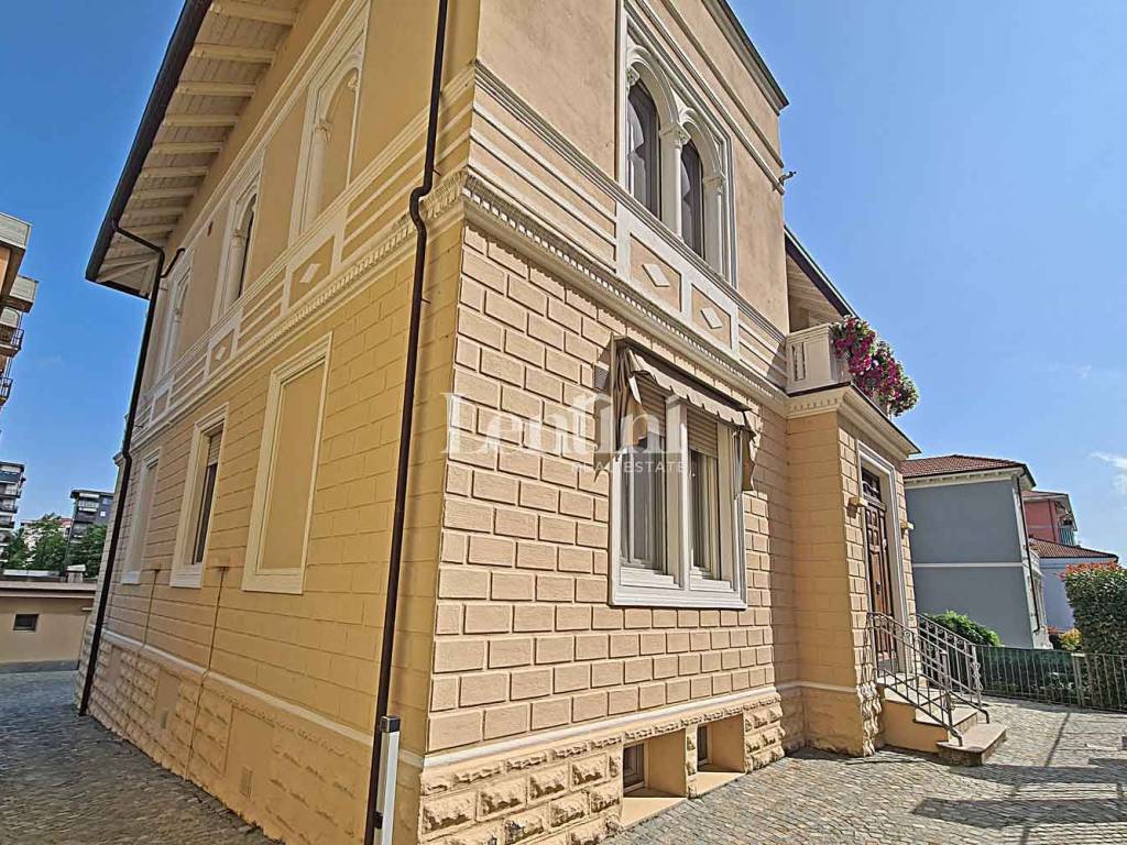 Appartamento a Casale monferrato in Via Bligny, 15 - Foto 3