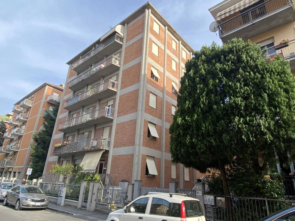 Appartamento a Parma in Via Giuseppe Cenni, 20 - Foto 2