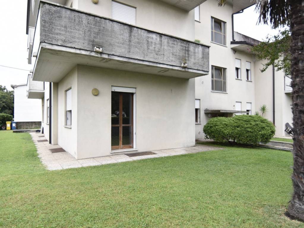 Appartamento a Rosà in Viale dei Tigli - Foto 2