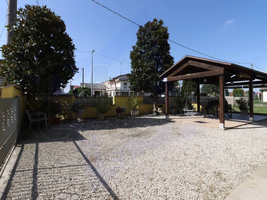 Villa a Bondeno in Via Provinciale, 64 - Foto 5