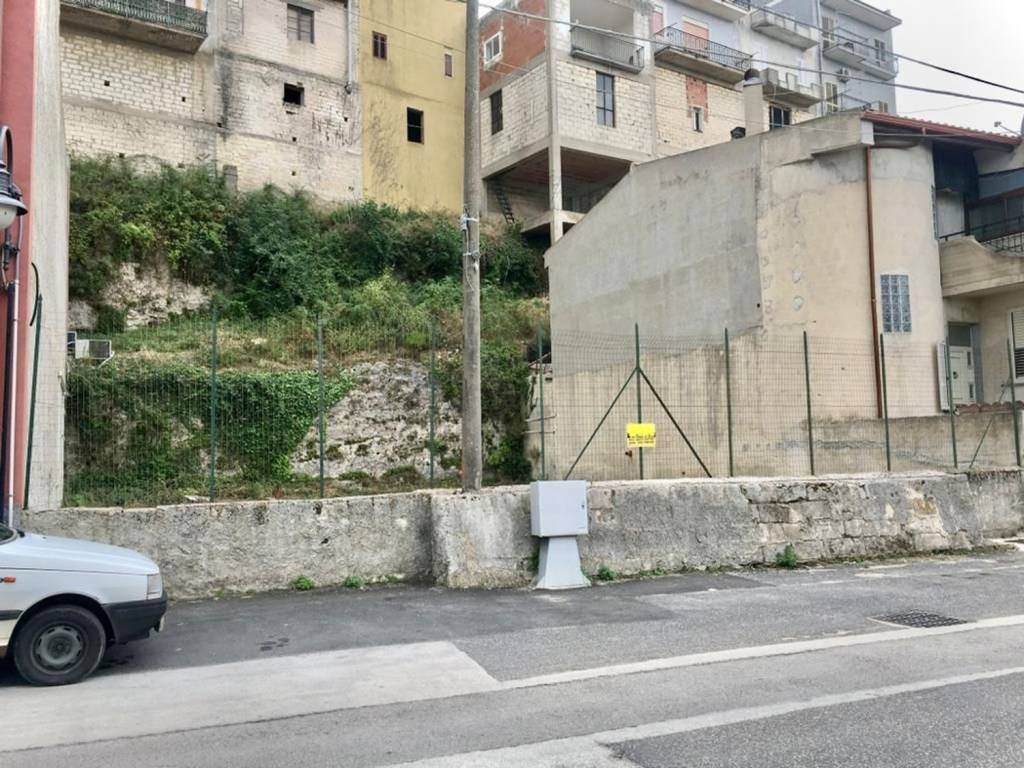 Terreno a Canicattini bagni in canale - Foto 2