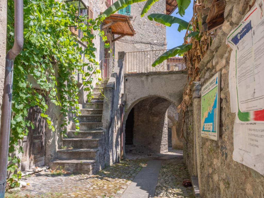 Casa indipendente a Tremezzina in Via San Martino - Foto 2
