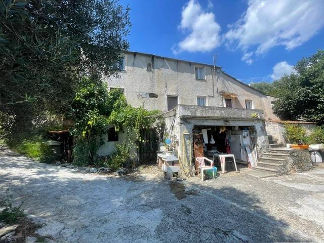 Rustico / casale a Varazze in Via Campomarzio, 42 - Foto 2
