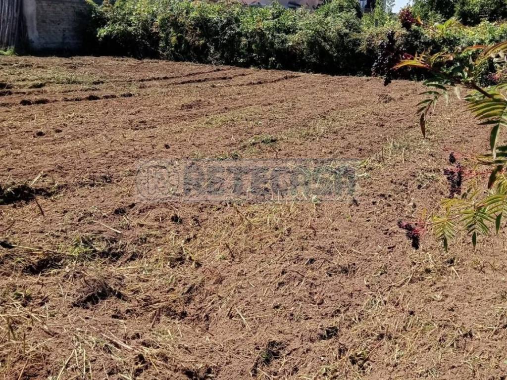 Terreno a Marcianise in Via Norcia - Foto 3