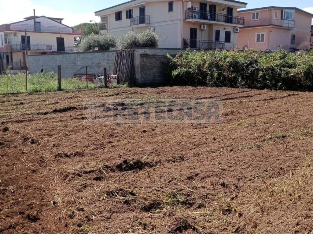 Terreno a Marcianise in Via Norcia - Foto 4