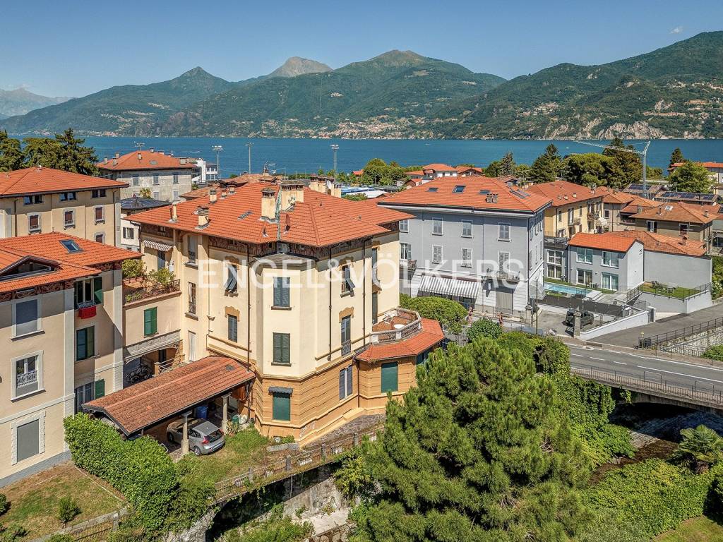 Appartamento a Menaggio in Via Annetta e Celestino Lusardi, 71 - Foto 2
