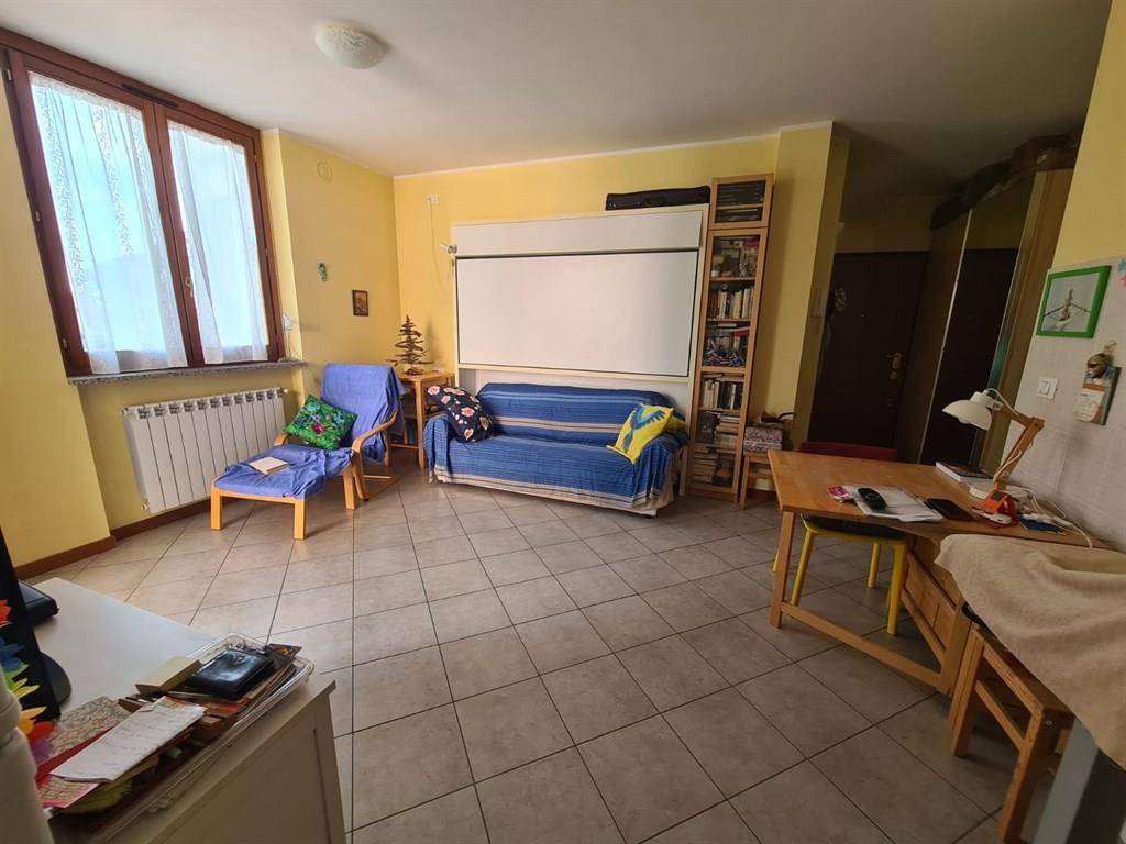 Appartamento a Tradate in Via Campi Lunghi - Foto 3