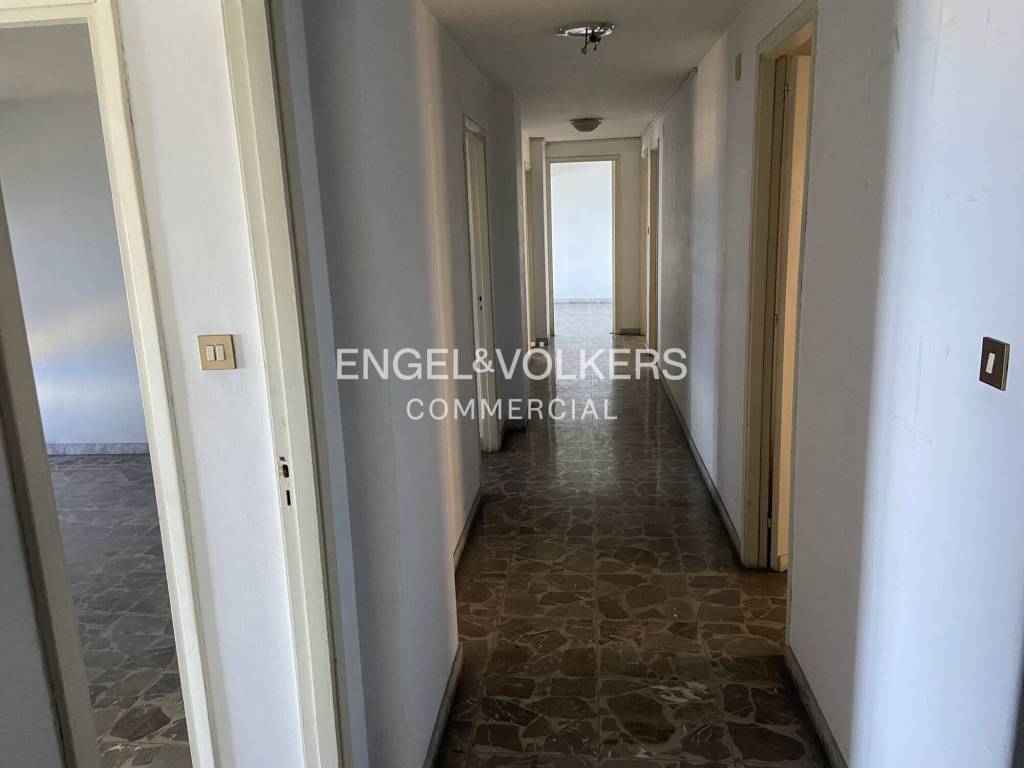 Immobile a Acireale in Viale Alcide De Gasperi, 111 - Foto 2