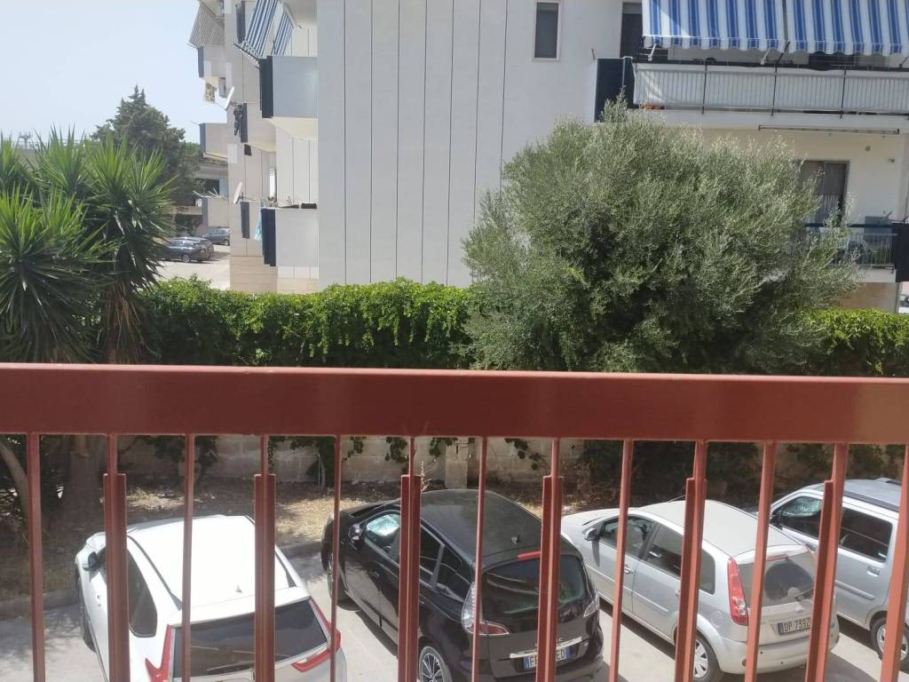 Appartamento a Giovinazzo in Via Vincenzo Frascolla, 27 - Foto 2