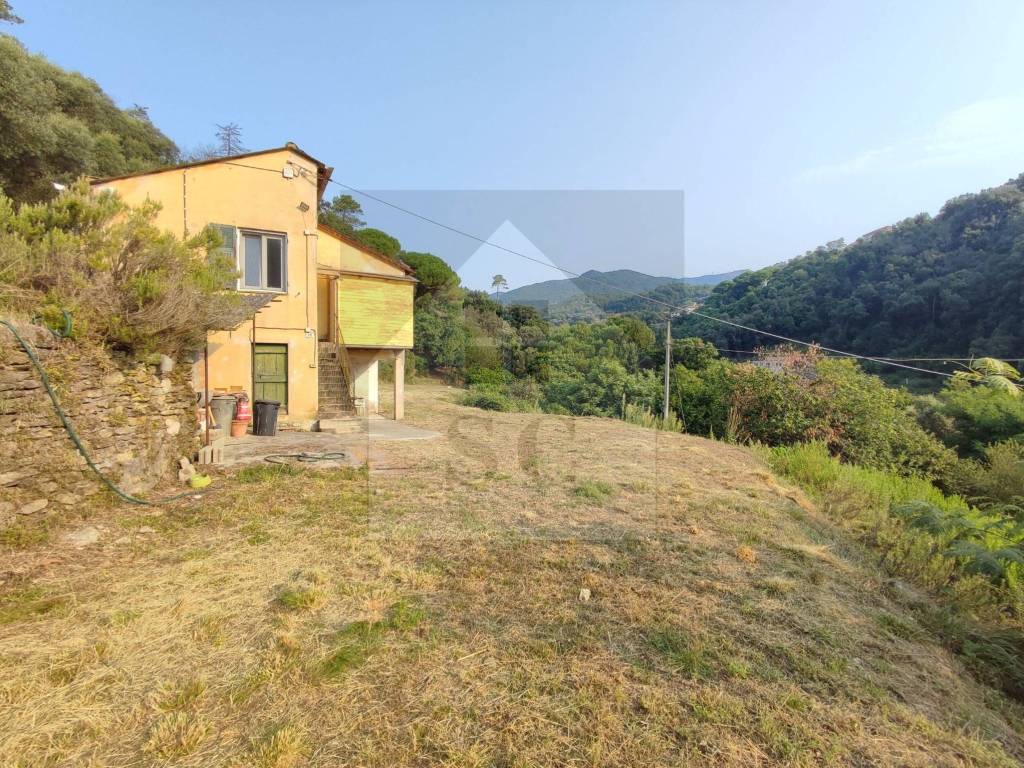 Rustico / casale a Varazze in Via Emilio Vecchia, 35 - Foto 2