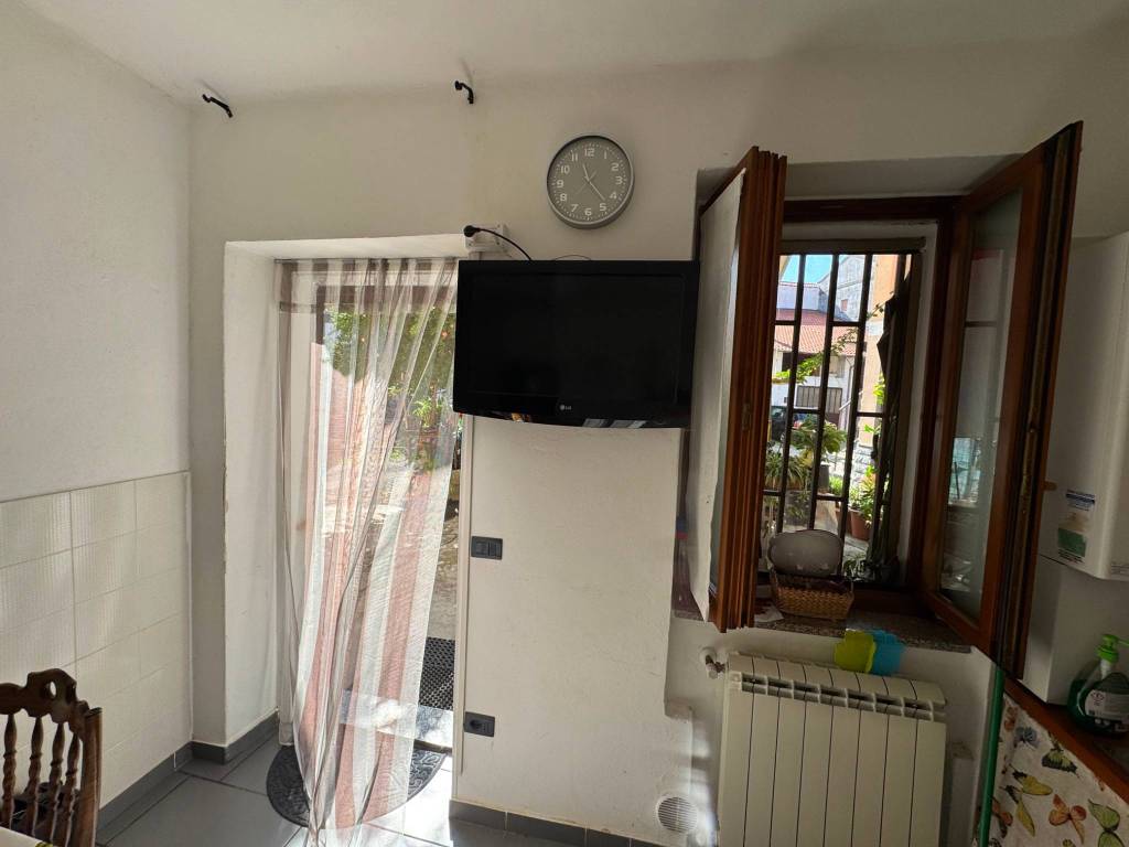 Casa indipendente a Cerano in Via Giacomo Matteotti, 54 - Foto 5
