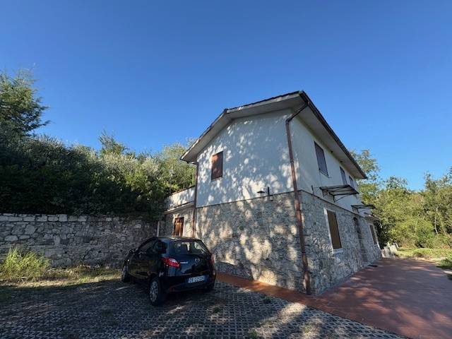 Villa a Cervaro in Via Bivio - Foto 4