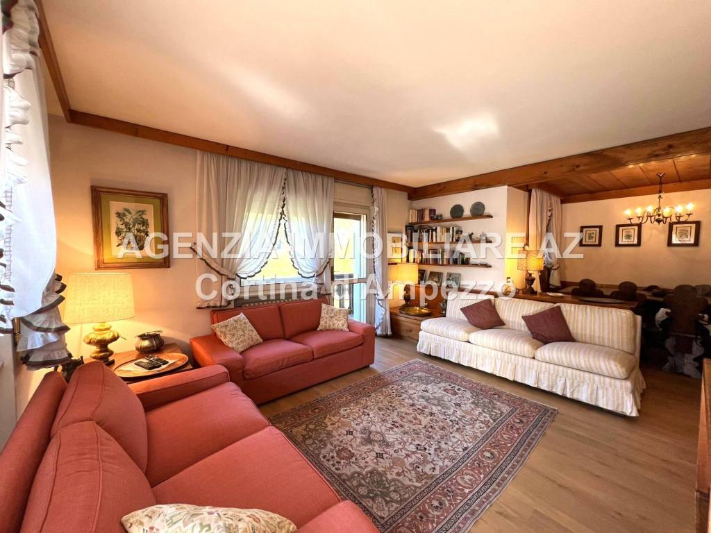 Appartamento a Cortina d'ampezzo in Località Doneà - Foto 2