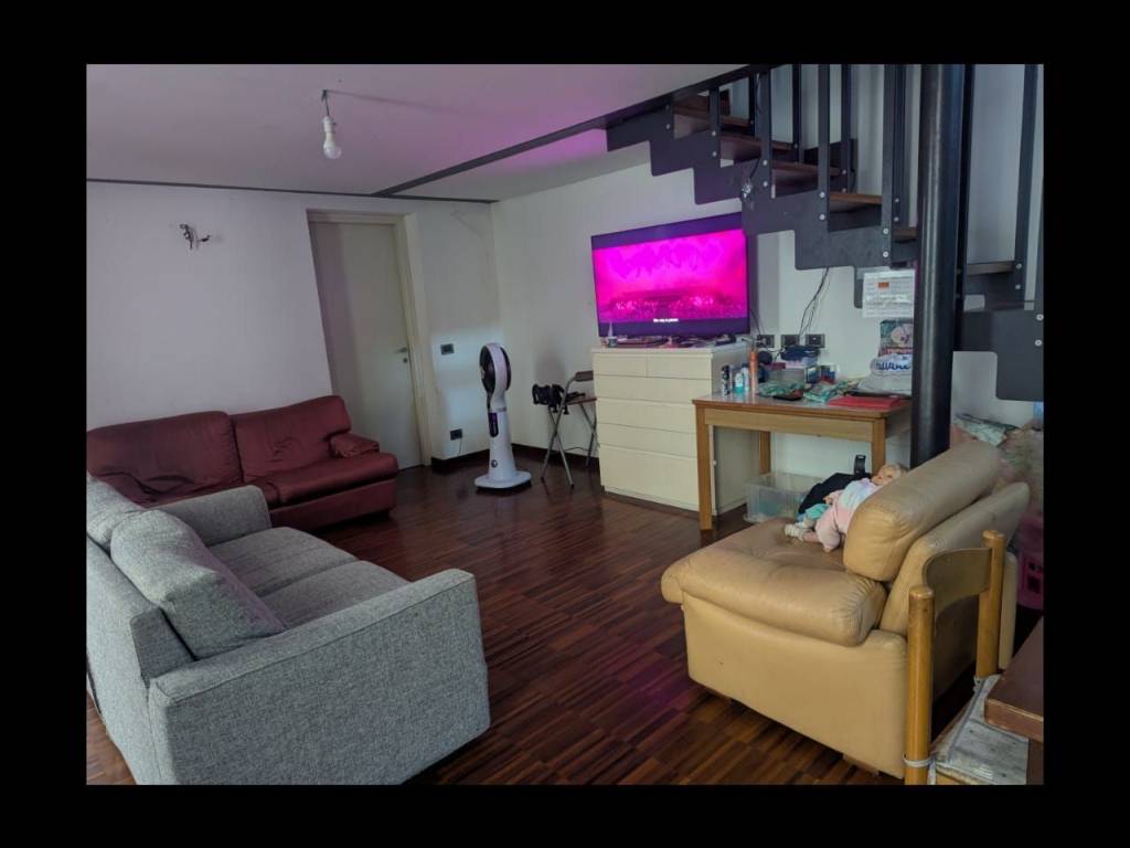 Casa indipendente a Vigevano in Corso della Repubblica, 19 - Foto 2