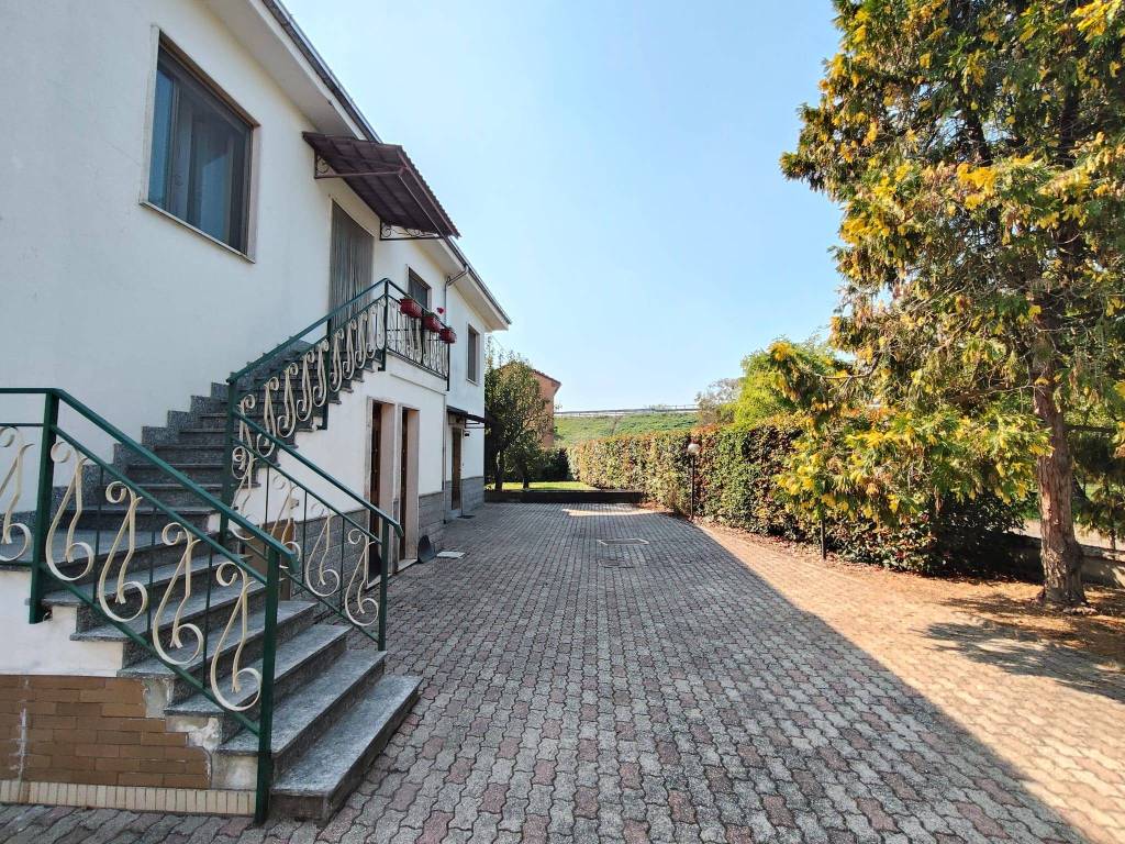 Villa a Alessandria in Via 4 Martiri, 78 - Foto 4