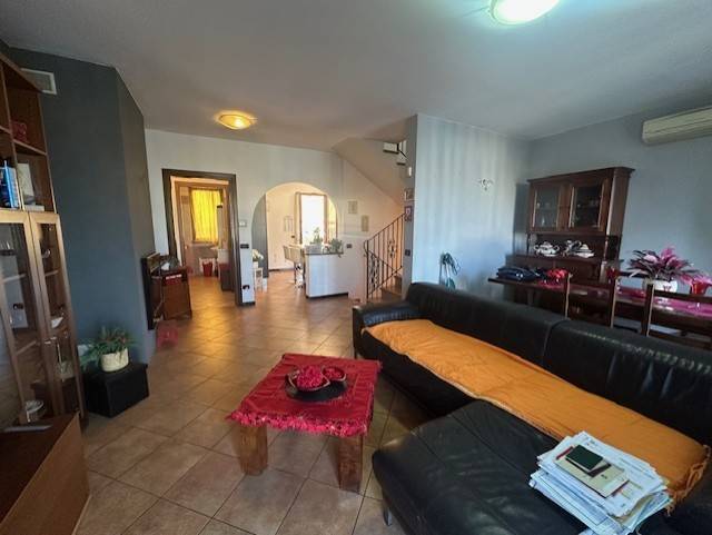 Villetta a schiera a Trecate - Foto 2
