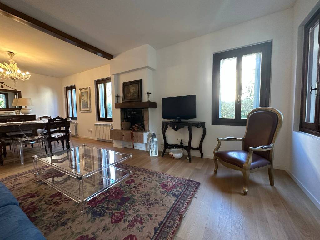 Villa a Mogliano veneto in Via Roma, 6 - Foto 3