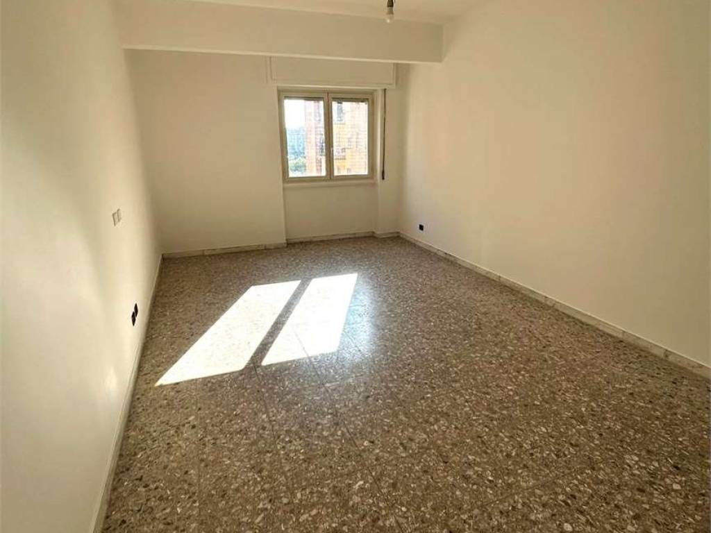 Appartamento a Brindisi in Via Bruno Buozzi, 5 - 13 - Foto 4