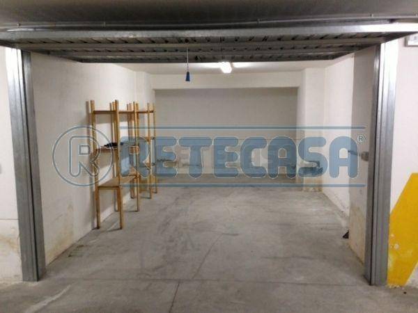 Box / garage a Salerno in Via Francesco Galloppo - Foto 4