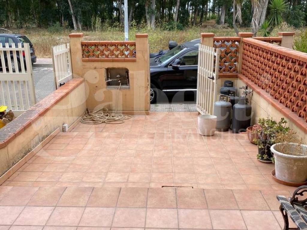 Villetta a schiera a Oristano in VIA MAGELLANO, 15 - Foto 2