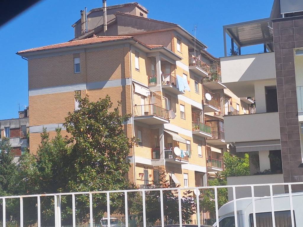 Appartamento a Rieti in Via Antonino Calcagnadoro, 76 - Foto 2