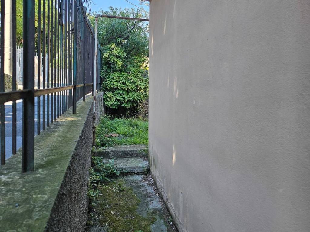 Appartamento a Vado ligure in Via Don Stefano Peluffo, 1 - Foto 5