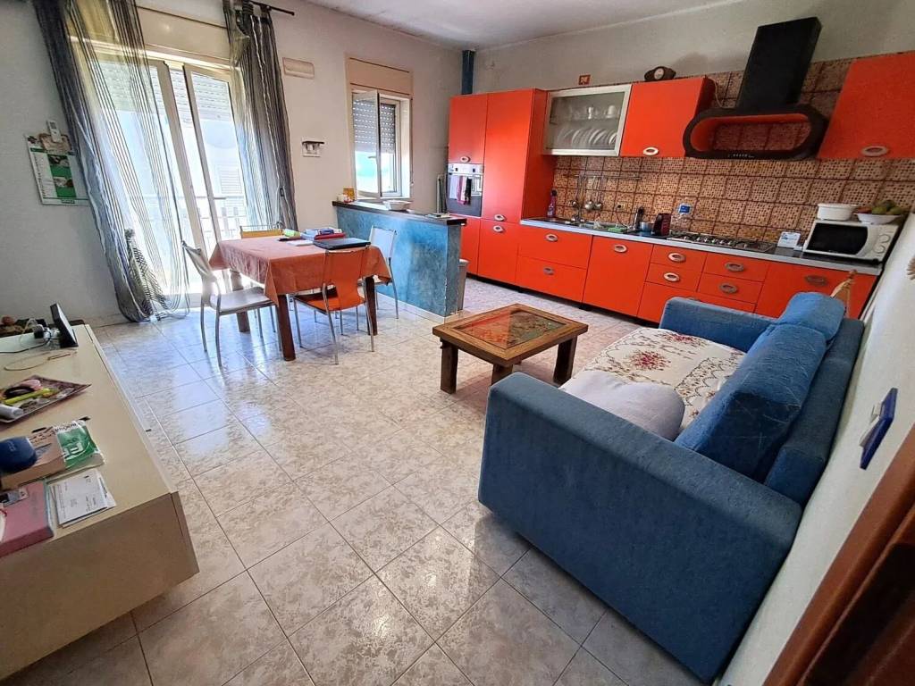 Appartamento a Carlentini in Via Archimede - Foto 3