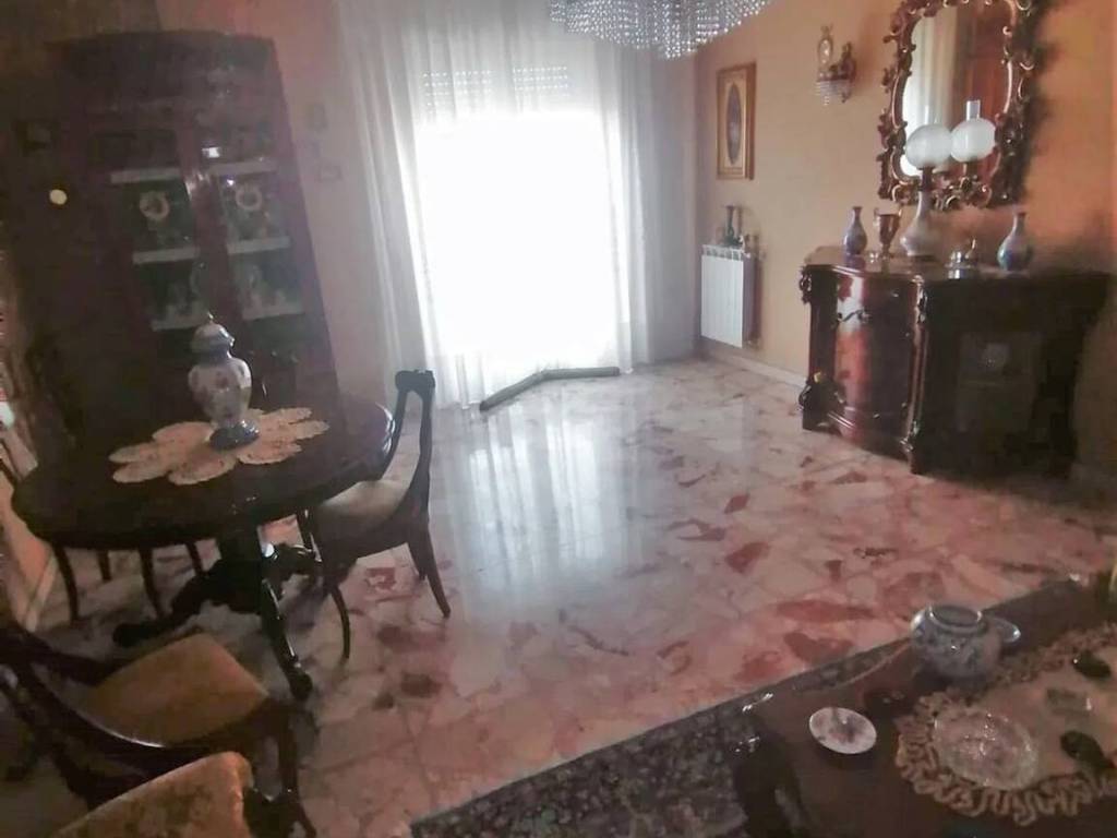 Appartamento a Carlentini in Via Camillo Benso di Cavour - Foto 5