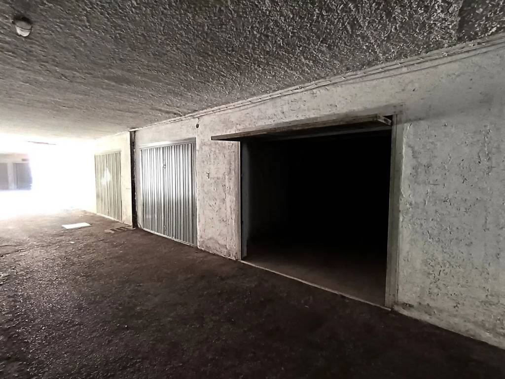 Box / garage a Potenza in Via Sanremo, 36 - Foto 4