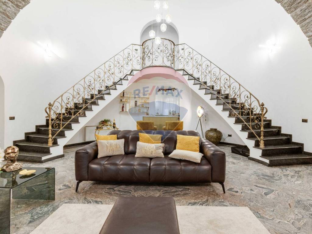 Villa a Cardano al campo in Via del moncone, 9 - Foto 5