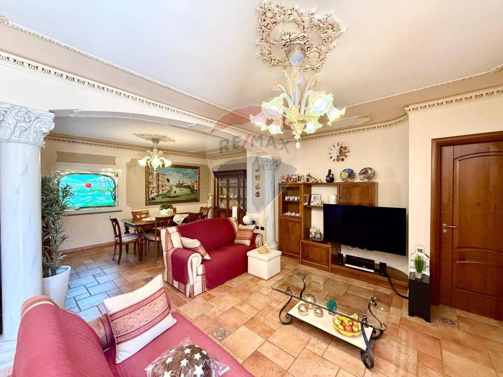 Casa indipendente a Samarate in via Varese, 20 - Foto 2