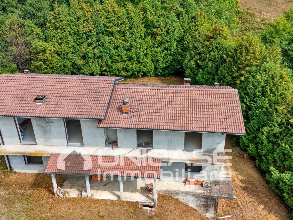 Rustico / casale a Bagnolo piemonte in Via Resiassa - Foto 4
